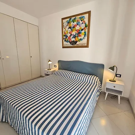 The Spanish At * Capri