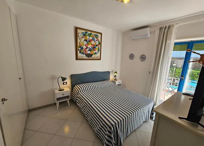 The Spanish At カプリ